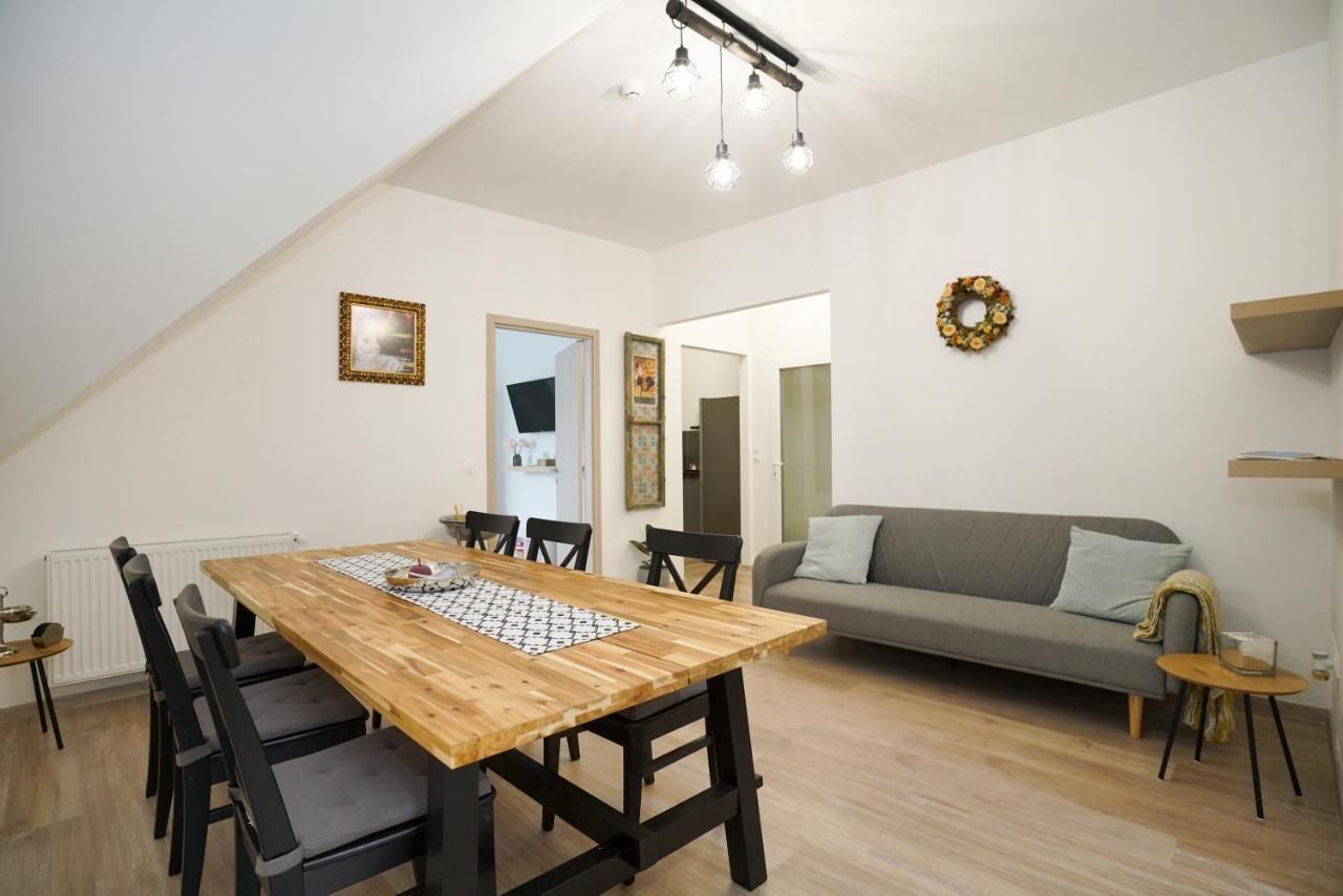 Koffer Apartman Eger Ngoại thất bức ảnh